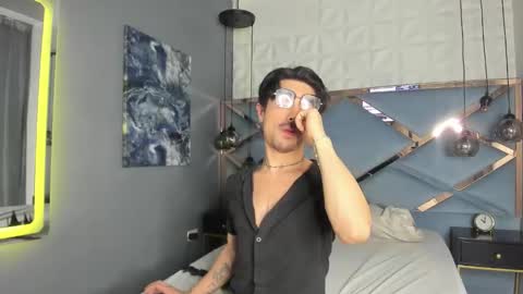 Snapshot of brycams3 chatting on September 23, 1:32 am BRYAN online show from September 23, 1:32 am