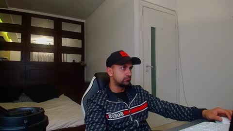 BryceReign online show from May 2, 4:51 am