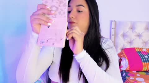 Carly     online show from February 3, 12:03 pm