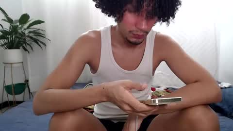 Laurence online show from August 1, 3:57 pm