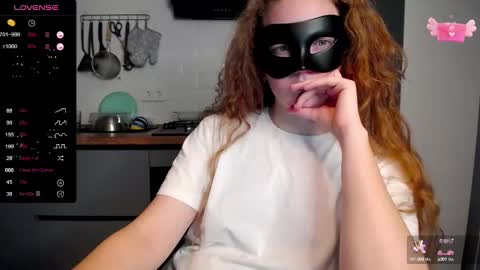 Snapshot of bubbblegum chatting on February 19, 7:26 pm Bubblegum online show from February 19, 7:26 pm