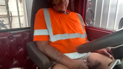 bubbleazzhere online show from September 16, 4:43 pm