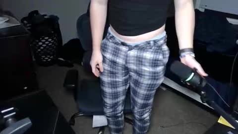 BubblebuttBdn online show from November 19, 4:01 am