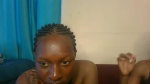 Bobbie online show from November 4, 6:04 am