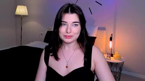 Ari online show from March 19, 5:51 pm