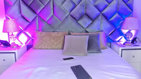 Buda y Cataleya online show from February 9, 1:59 pm