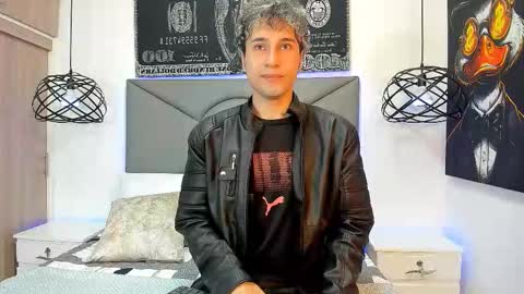 Snapshot of buddy_whitte chatting on October 22, 12:18 pm Buddy Whitte online show from October 22, 12:18 pm