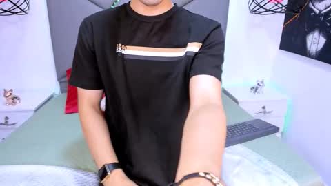 Buddy Whitte online show from February 11, 12:25 am