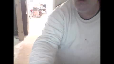buddyluvzumore online show from January 25, 7:28 am
