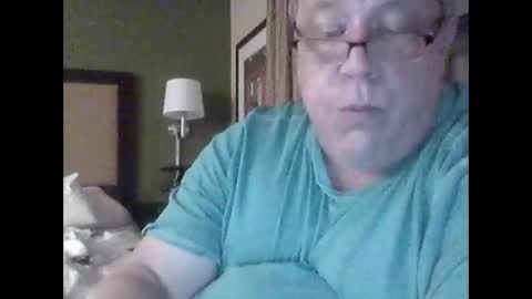 buddyluvzumore online show from February 3, 12:47 am