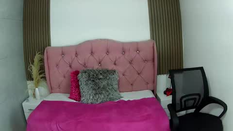 bug2025 online show from February 20, 3:06 am