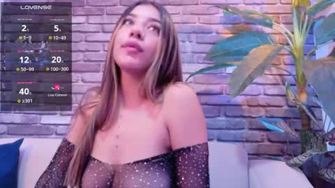Snapshot of bunny_belle1 chatting on October 15, 12:06 pm Alexa online show from October 15, 12:06 pm