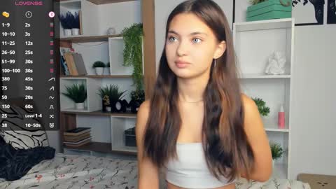 Snapshot of bunny_nova chatting on October 8, 9:04 am Aria online show from October 8, 9:04 am