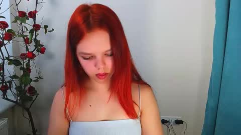 Snapshot of bunnybloom_ chatting on October 8, 4:29 am Ariel online show from October 8, 4:29 am