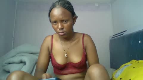 bunnydiva_ online show from May 9, 10:43 am