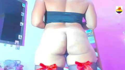 Snapshot of bunnygirl98 chatting on October 4, 10:29 pm BARBYCHOCOLAT online show from October 4, 10:29 pm