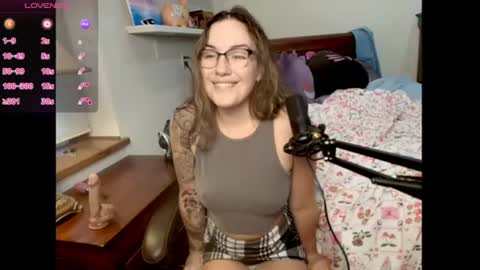 bunnynextdoor online show from June 22, 9:00 pm