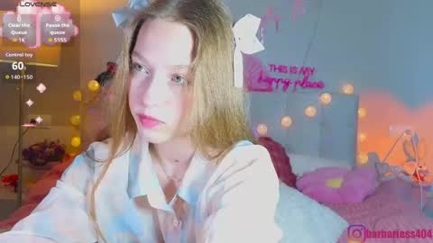 bunnyrinlove online show from April 19, 11:33 am