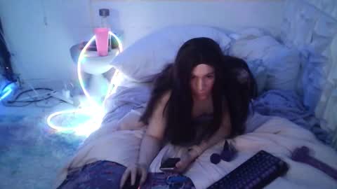 bunnyslutt online show from March 3, 7:26 am