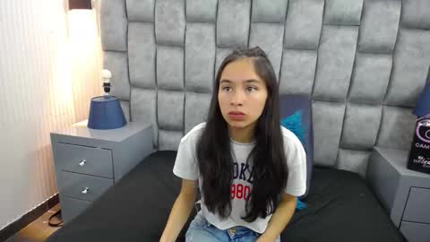 Snapshot of bunnywhite21 chatting on September 14, 4:08 pm bunny online show from September 14, 4:08 pm