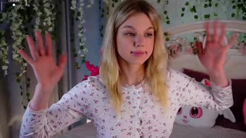 Jessica online show from October 22, 2:30 pm