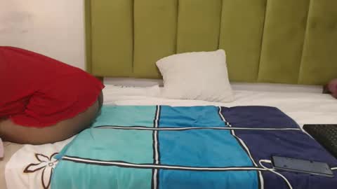 bustytessa37 online show from February 2, 10:44 am