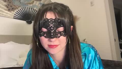 busy_bee69 online show from February 1, 3:36 am
