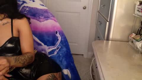 butterfly booty online show from March 12, 1:15 pm