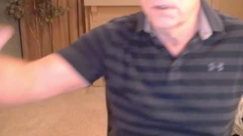 Miles online show from December 31, 9:21 am