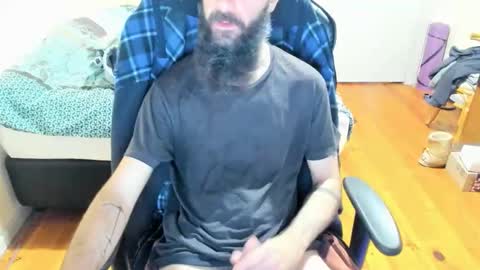 Buzz online show from December 17, 1:07 pm