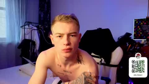 c10h15on online show from March 5, 9:51 am