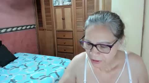 caarlaa_69 online show from February 2, 10:02 am