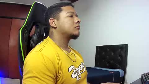 caballerozodi online show from November 9, 4:43 pm