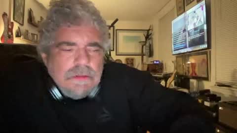 cafeespresso online show from March 25, 3:24 am