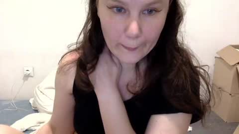 Lamb online show from June 25, 5:51 pm