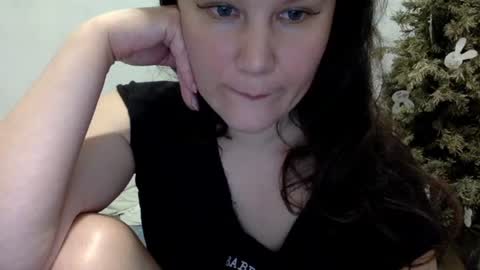 Lamb online show from April 14, 6:22 pm