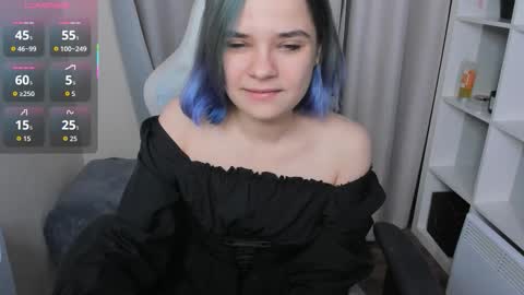 Gina online show from December 4, 10:04 am