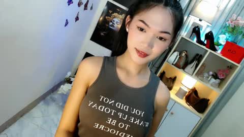 caitlin online show from May 10, 11:22 pm