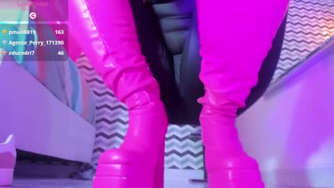 Snapshot of calanthelove chatting on March 6, 9:14 am Calanthe online show from March 6, 9:14 am