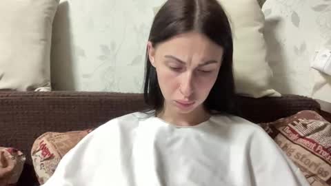 Anna online show from April 13, 8:13 pm