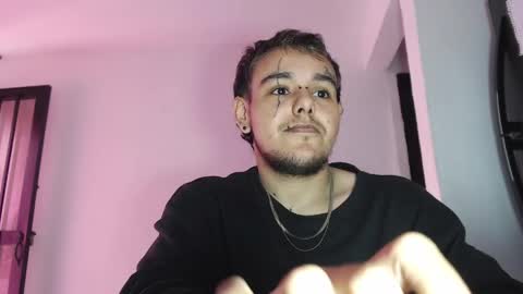  Red hair She    DoggyHe online show from April 1, 1:41 pm