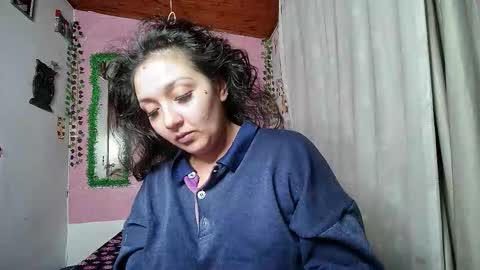 paula online show from March 21, 7:03 am