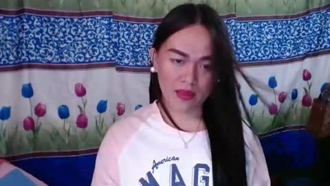 Snapshot of callme_mama chatting on March 4, 7:41 am Althea online show from March 4, 7:41 am