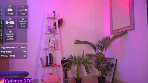 Calypso and Kayla online show from February 17, 9:00 pm