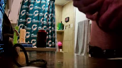 Chillaxin lets talk  online show from January 13, 12:35 pm