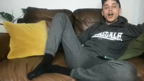 CamDoAttitude online show from April 9, 9:20 pm