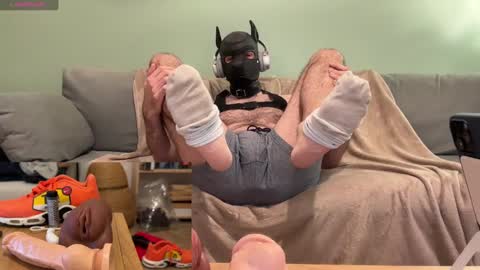 camdogfr online show from December 14, 1:27 pm