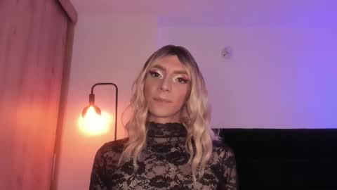 Cameron online show from January 11, 1:33 am