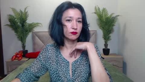 Snapshot of cameronenns chatting on October 12, 7:01 am Cameronenns online show from October 12, 7:01 am