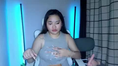 Jade online show from April 13, 5:11 am